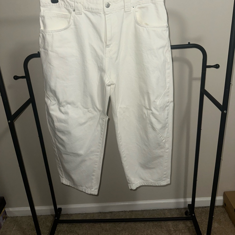 Cropped barrel leg pant